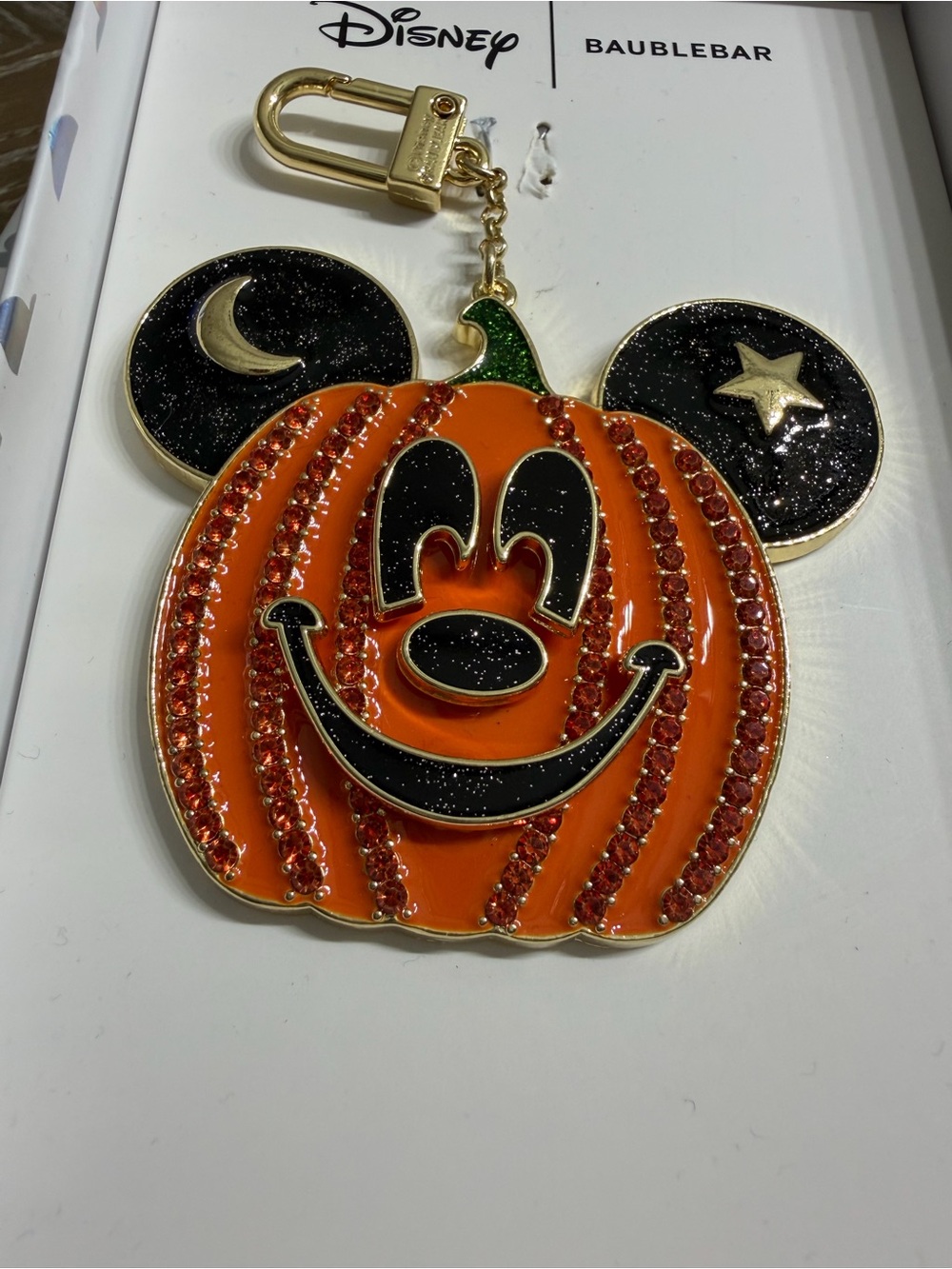 Disney x BaubleBar Mickey Pumpkin Halloween Bag Charm NIB - Picture 4 of 6